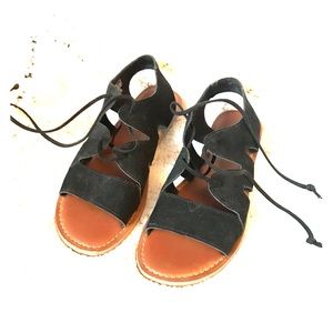 TOMS - Black Suede Calipso Sandal